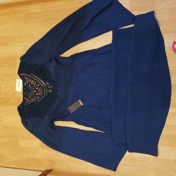 Crochet Back Maxi Dress - Picture 10 of 10